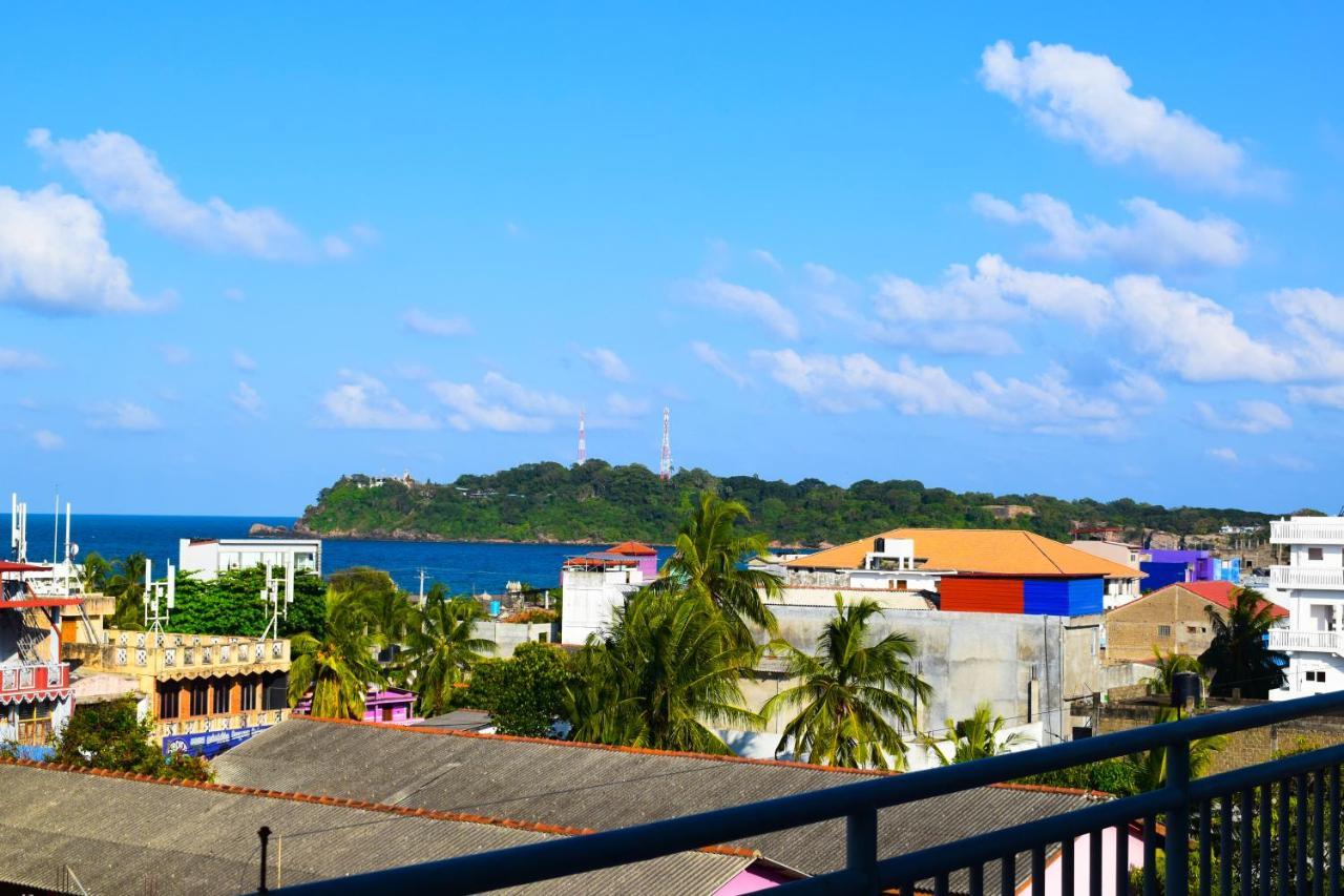 Catamaran6 Guest Inn Trincomalee Exterior foto